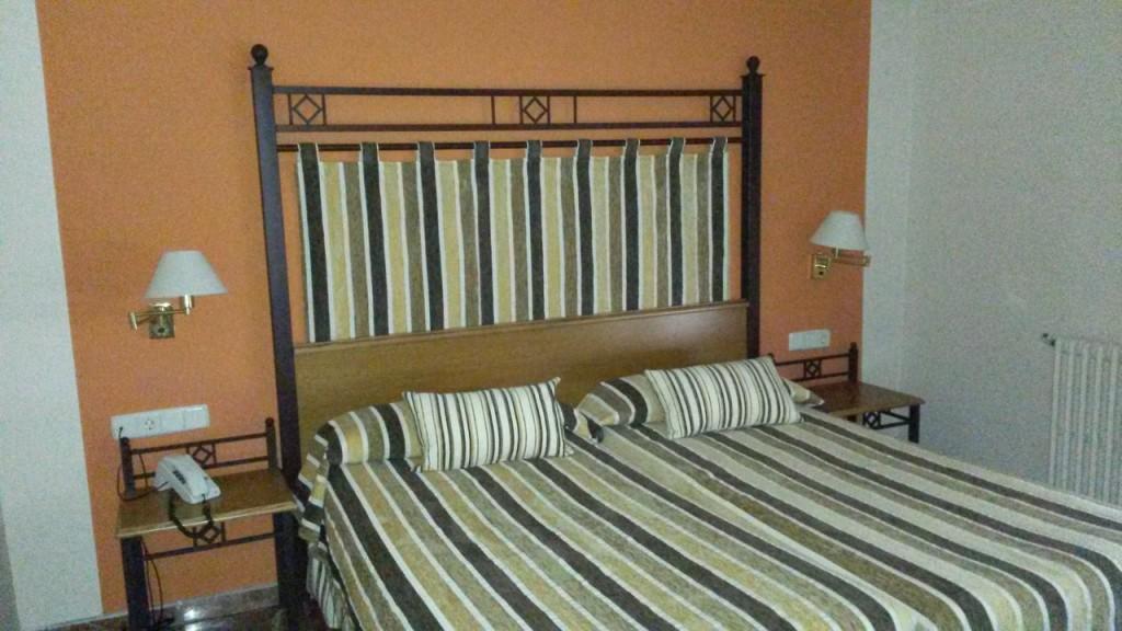 Hotel Mercedes Aranjuez Esterno foto