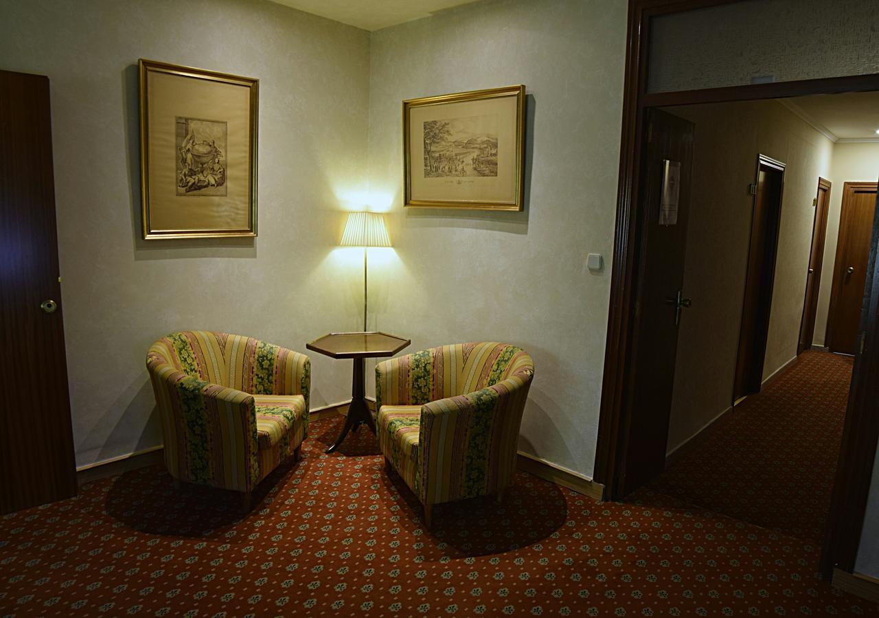 Hotel Mercedes Aranjuez Esterno foto