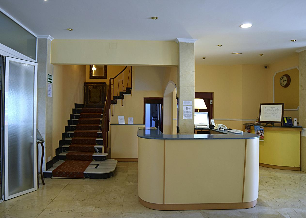 Hotel Mercedes Aranjuez Esterno foto